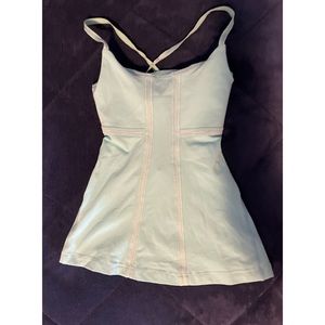 Lululemon work out top